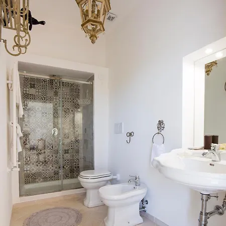Relais Palazzo Cacace Konukevi Meta