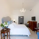 Гостевой дом Relais Palazzo Cacace 3*