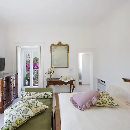 Relais Palazzo Cacace * Meta